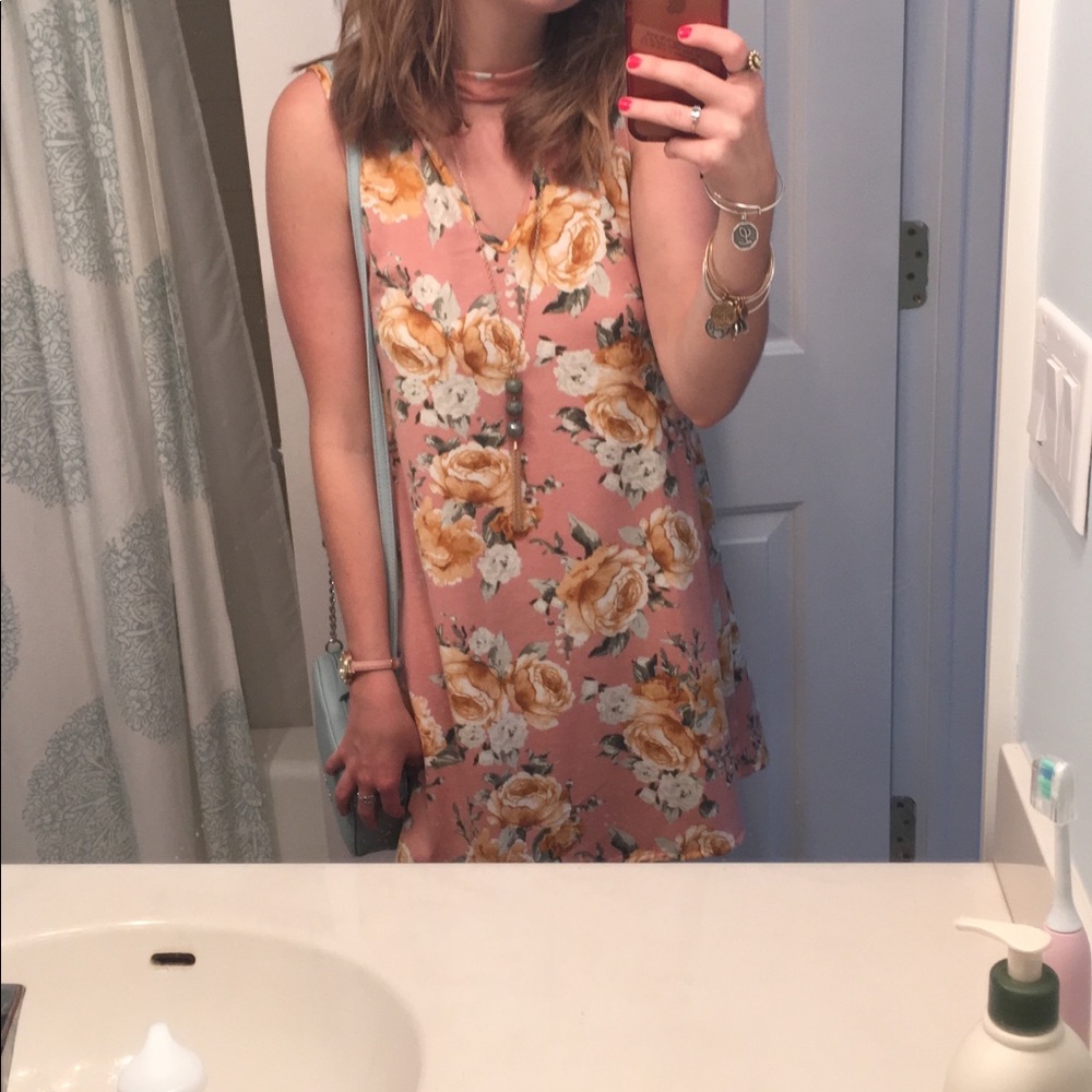 Francesca’s pink floral sundress
